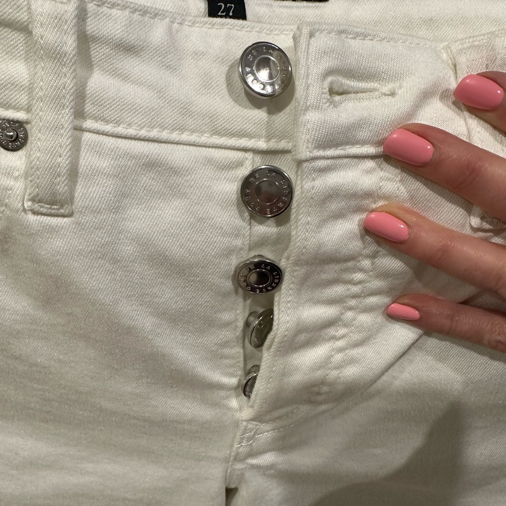 Cout De La Liberte White High Rise
Skinny Jeans Size 27
White Jeans